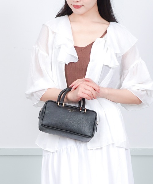 CHRISTIAN VILLA ショルダーバッグ バッグ 「CHRISTIAN VILLA