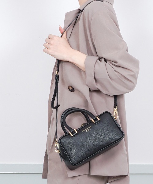 CHRISTIAN VILLA ショルダーバッグ バッグ 「CHRISTIAN VILLA