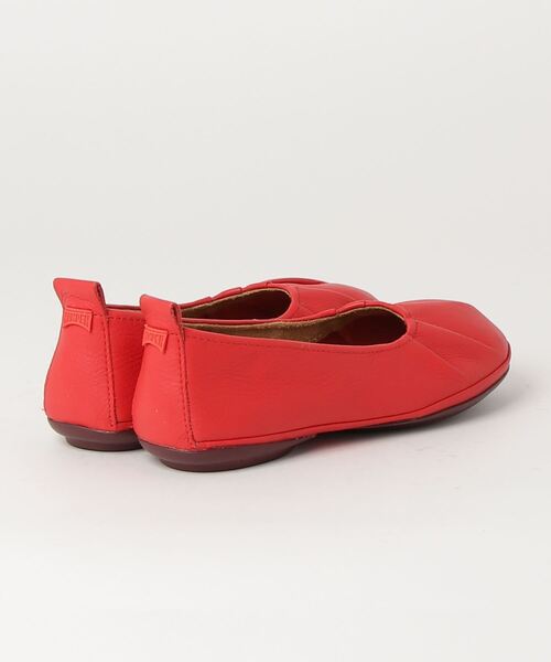 「CAMPER」 フラットパンプス 25.5cm レッド レディース