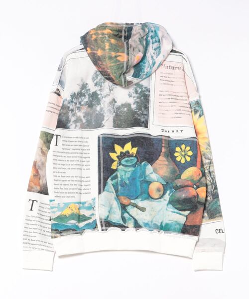 新品✨タグ付き♪定価17,900円　デシグアル　フード付き　トレーナー　大特価 Desigual（デシグアル） トレーナー スウェット ひまわり柄のフード
