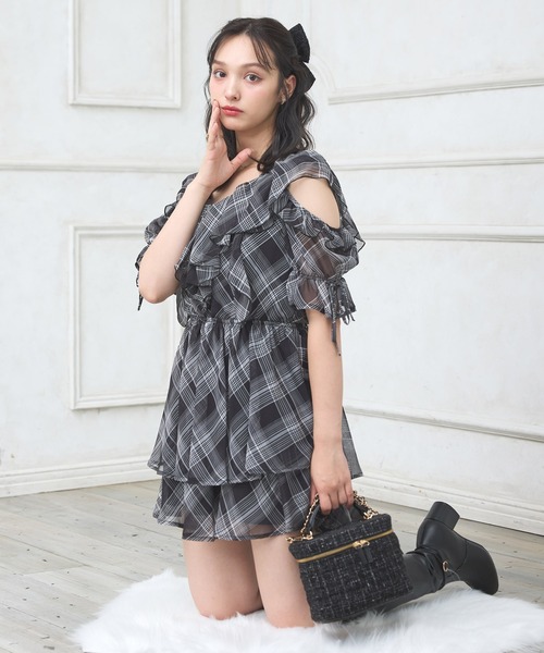 INGNI（イング） ワンピース 肩開きフリルミニワンピース : ZOZOTOWN