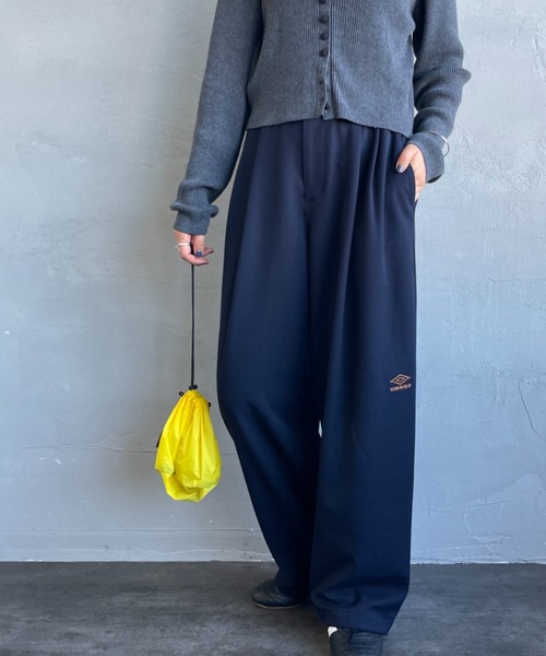 umbro（アンブロ） パンツ 別注 ワンポイント刺繍ロゴ トラックパンツ