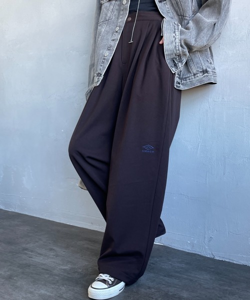 Umbro イングランド代表 ナイロンパンツ　ユニフォーム Umbro イングランド代表 ナイロンパンツ ユニフォーム