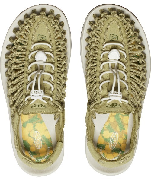 「KEEN」 フラットサンダル 25cm ライトイエロー レディースの画像