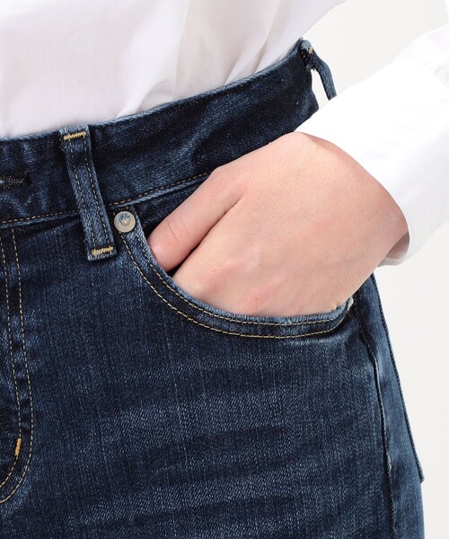 「RED CARD TOKYO」 デニムパンツ 23 ネイビー レディースの画像