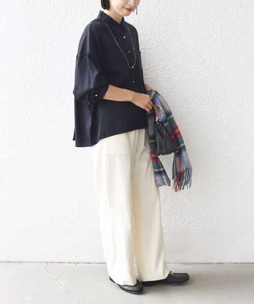 「SHIPS」 パンツ 36 ネイビー レディースの画像