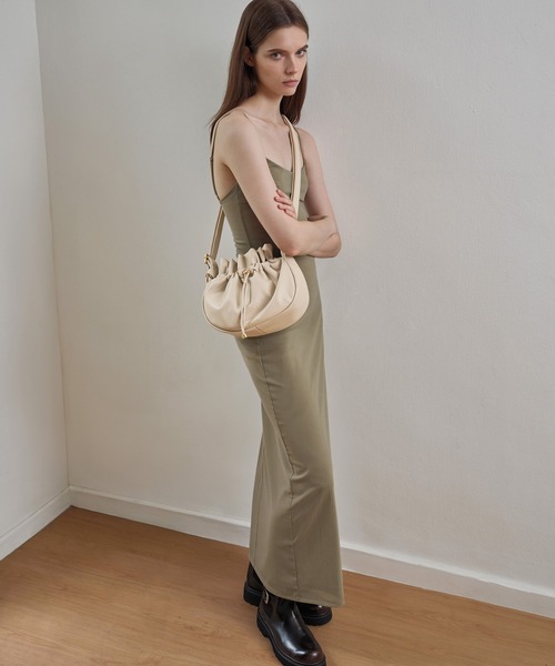 CHARLES & KEITH」 ショルダーバッグ M ベージュ レディース 