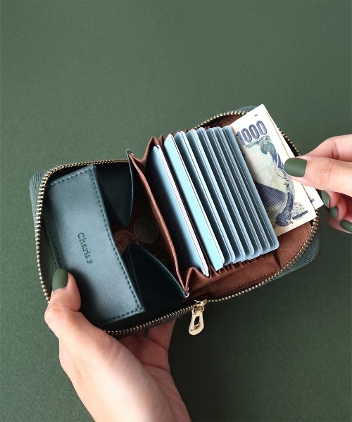 Charis Poche（カリスポシェ） 二つ折り 二つ折り財布 財布 「本革