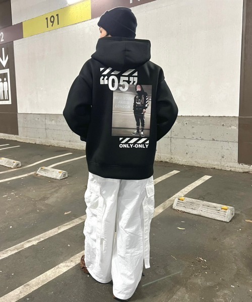 KOM（ドットコム） パーカー A'GEM/9 × .kom「.kom/ドットケーオーエム