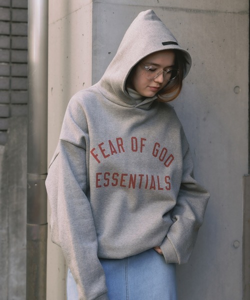ESSENTIALS FEAR OF GODロゴ スウェットパーカー FOG FOG ESSENTIALS パーカー Fear of God ESSENTIALS/FOG