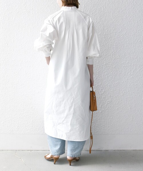 ■専用■美品 SHIPS 1,9万円 ピンタックワンピース スタンドカラー 再入荷】スタンドカラーのピンタックロングワンピース（ロイヤルブルー