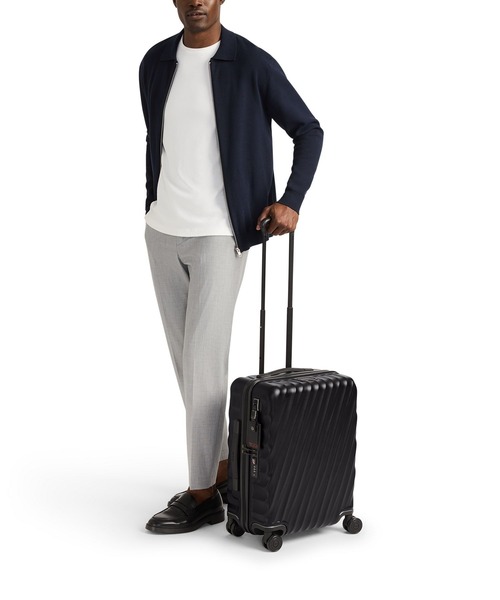 未使用品 トゥミ 19 DEGREE スモール・コンパクト・4ウィール・ブリーフ TUMI スーツケース 19 DEGREE スモール・コンパクト・4ウィール