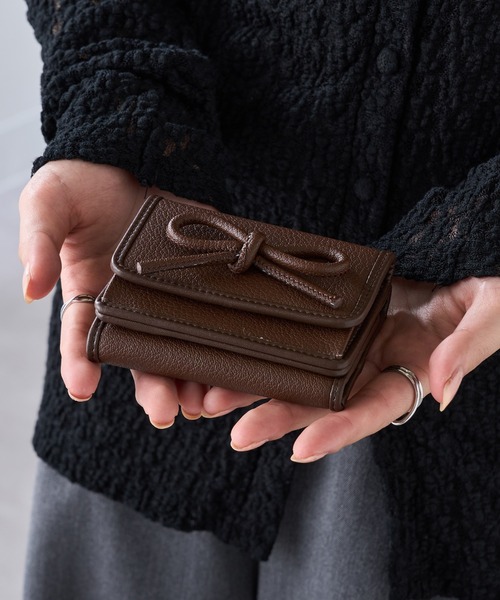 ハシバミ 3つ折り財布 黒 レザー ハシバミ HASHIBAMI 三つ折り財布 レディース 小さい ブランド 財布 本