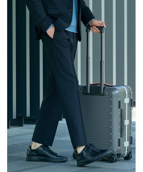 AOURE（アウール） スラックス 「The First Class」「CENTRALE