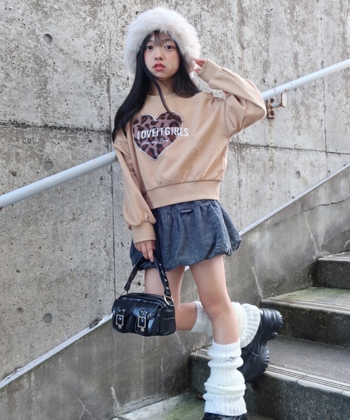 by LOVEiT トレーナー ハートパッチ肩開きトレーナー キッズ 子供服