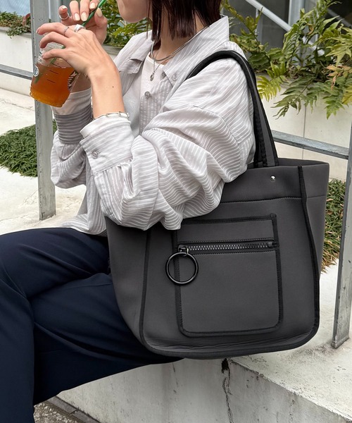 PAPILLONNER（パピヨネ） トートバッグ スクエアWETライントートバッグ