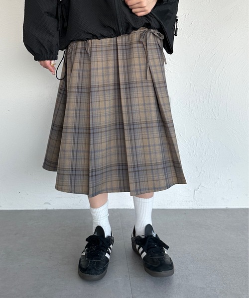 【完売必至】SELF PORTRAIT フローラルプリーツ ミディスカート 完売必至】SELF PORTRAIT フローラルプリーツ ミディスカート