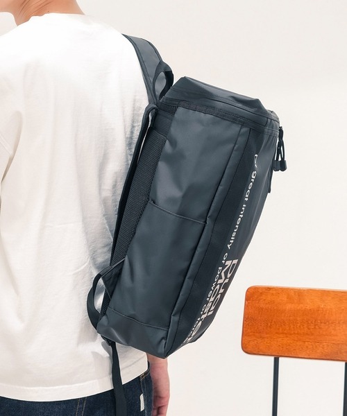 UNIT（NIXON） スマホショルダー デイバック リュック 「Dual Master