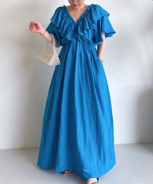 Aelina ワンピース デザインVネックフリルロングワンピース : ZOZOTOWN