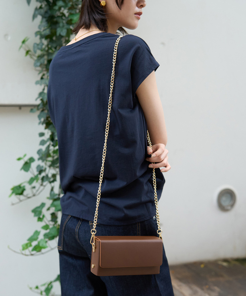 AULENTTI（オウレンティ） ショルダーバッグ バッグ 「AULENTTI