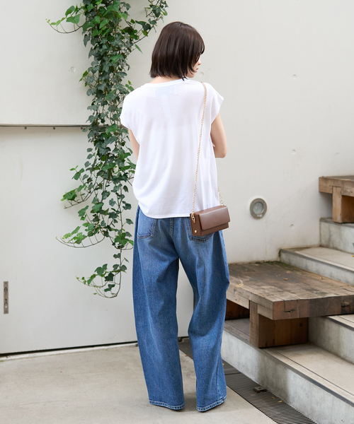 【専用】☆お値下げ☆【AULENTTI/オウレンティ】 スクエアバッグ AULENTTI（オウレンティ） ショルダーバッグ バッグ 「AULENTTI