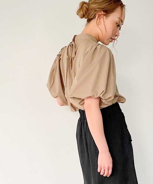 「junoah」 半袖ブラウス MEDIUM ベージュ レディース_画像2