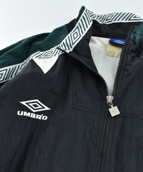 umbro（アンブロ） ナイロンジャケット 「USED」90's UMBRO ナイロン