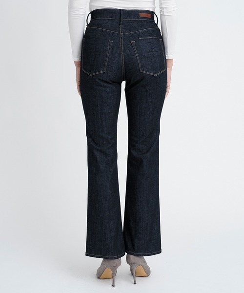 新品♥定価26400円 ヤヌーク◆セミフレア　デニム◆サイズ25　現行 flare_denim_ss | YANUK ONLINE STORE