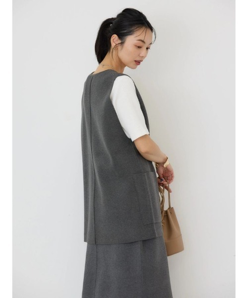 ☆専用☆希少ミンクアンゴラ、ビーバー入グレー ニットベスト ボタン付き ポケット ☆専用☆希少ミンクアンゴラ、ビーバー入グレー ニットベスト ボタン