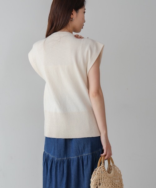【美品】laundry 中綿 ベスト marie claire sport あったか薄中綿チュニックベスト（静電気