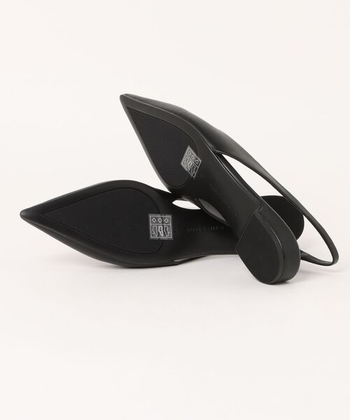 CHARLES & KEITH ブラックポインテッドトゥパンプス 就活　38 ポインテッドトゥ パンプス - ブラック | CHARLES & KEITH