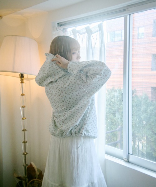 kutir パーカー 「クティールとレトロ」ドローコード付き花柄