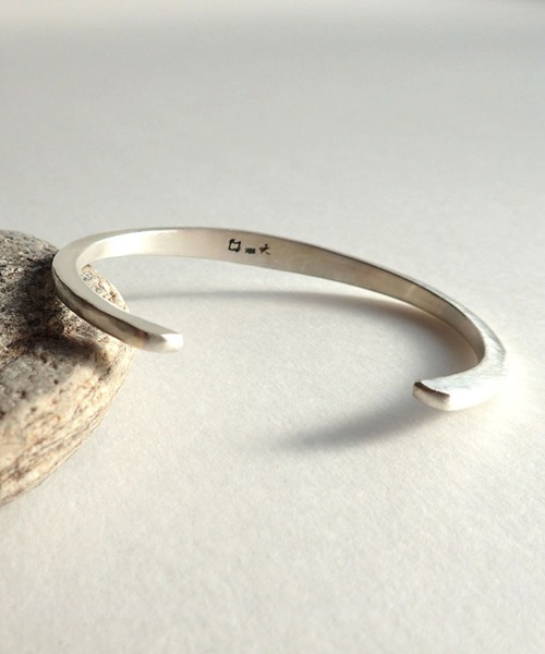 MANANAS（マナナス） バングル 「MANANAS」Flat Rect Bangle (Ladies