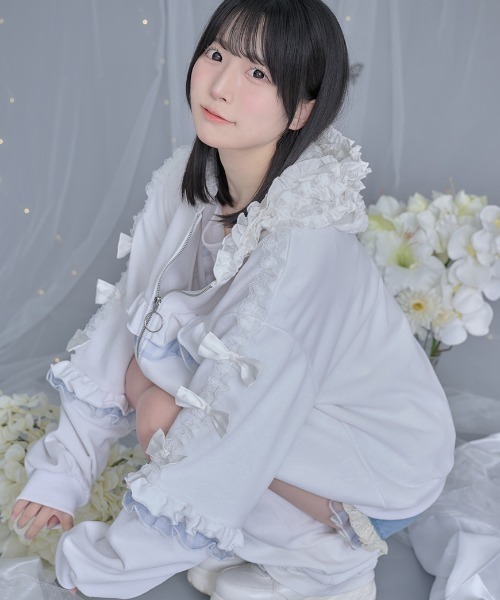 ililil フリルパーカー ジップアップ ililil（イルイルイル） パーカー 「ililil/イルイルイル」「生