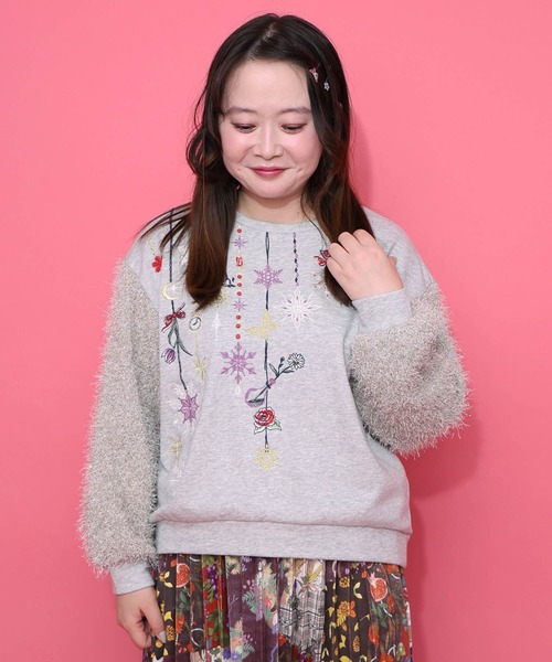 ブルックス　ブラザーズ 雪の結晶刺繍 黒ジップアップニット ブルックス ブラザーズ 雪の結晶刺繍 黒ジップアップニット