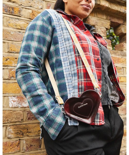「Dr. Martens」 ショルダーバッグ FREE レッド レディースの画像