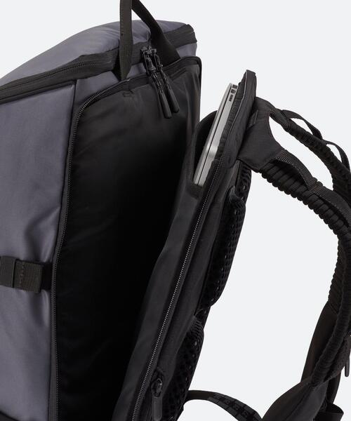 UNDER ARMOUR（アンダーアーマー） デイバック リュック UAクール