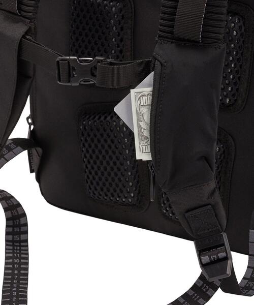 UNDER ARMOUR（アンダーアーマー） デイバック リュック UAクール