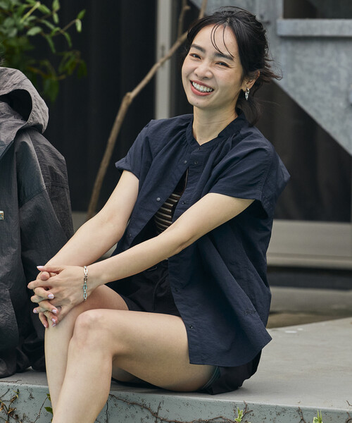 ブラウス シャツ NANGA × FREAK'S STORE/ナンガ 別注 ナイロンタッサー フレンチスリーブシャツ レディースの画像