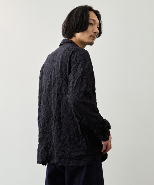 シャツ 「and wander/アンドワンダー」washer pleated open LS shirt メンズの画像