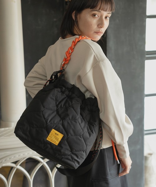A.P.C.（アーペーセー） トートバッグ TOTE LOU RUE MADAME 2.0/トート