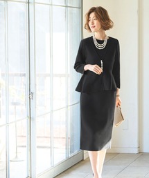 RUIRUE BOUTIQUE セットアップ フロントパールペプラムニット