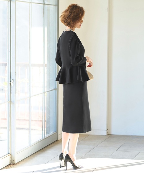 RUIRUE BOUTIQUE（ルイルエブティック） セットアップ フロントパール