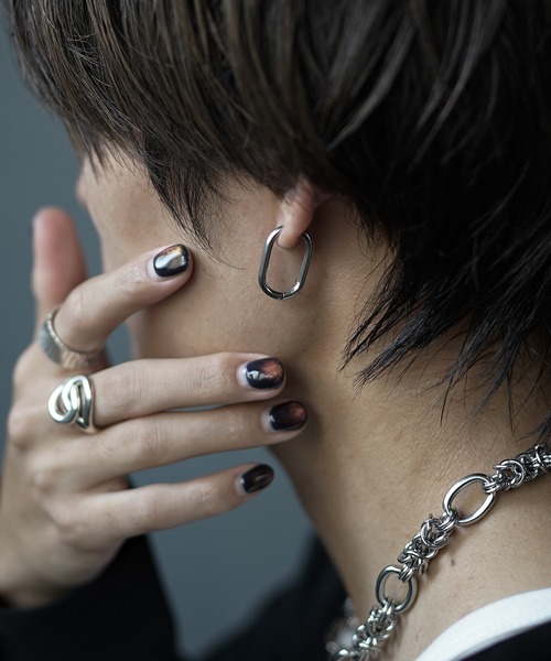 【Vitaly】Profile フープピアス ユニセックス 2色◆送関込 Vitaly(バイタリー) ピアス(メンズ) - 海外通販のBUYMA