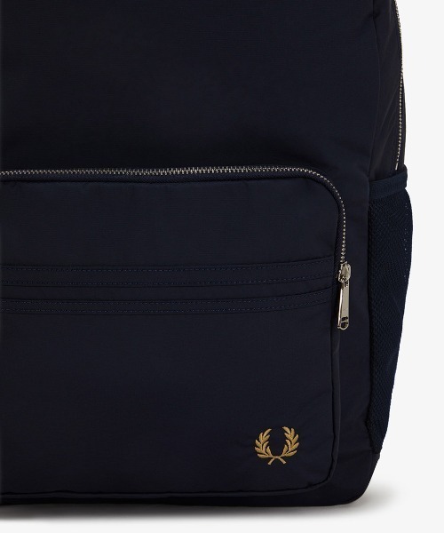 FRED PERRY ウエストポーチ Brentham Nylon Backpack／ブレン