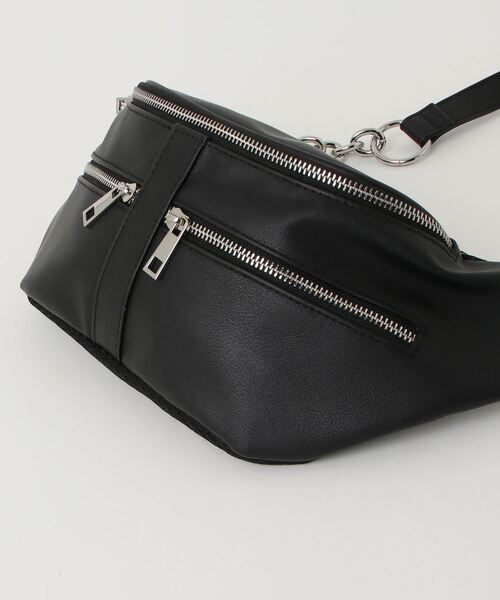 【ADRER/アドラー】ショルダーバッグ Chain body bag / チェーンボディバッグ（ショルダーバッグ
