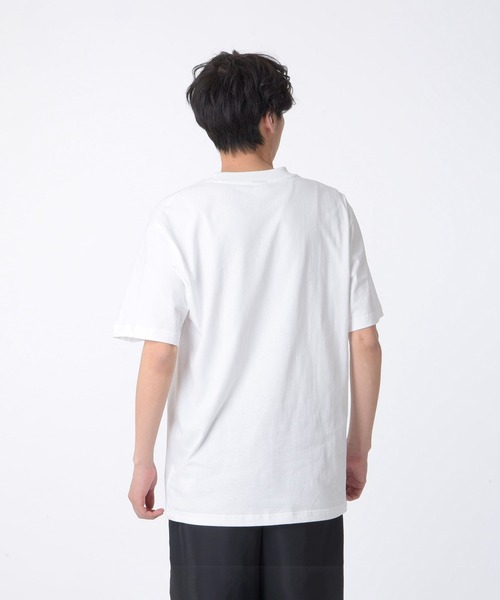 New Balance tシャツ Athletics ショートスリーブTシャツ メンズ
