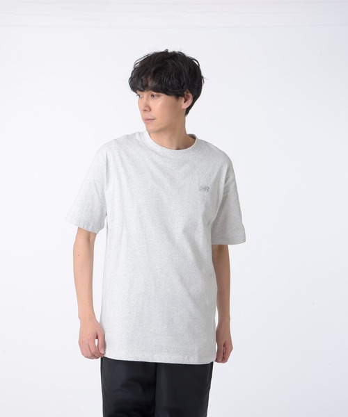 New Balance tシャツ Athletics ショートスリーブTシャツ メンズ