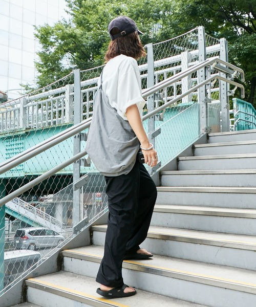 Franklin Climbing tシャツ 「Franklin Climbing」ブルドッグ