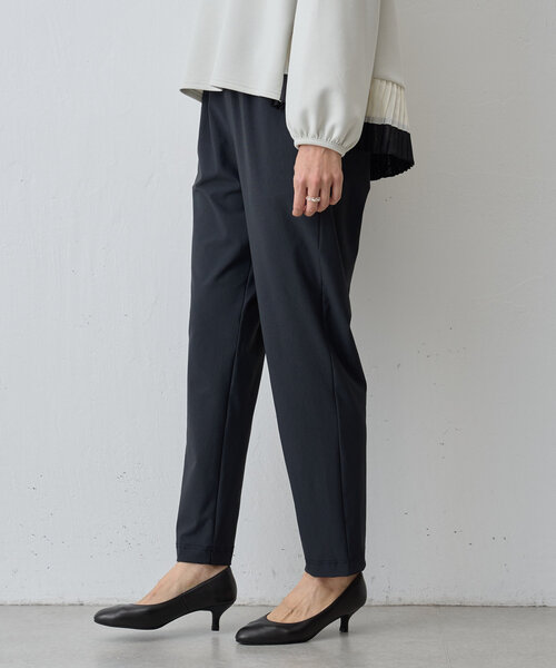 BEARDSLEY - 新品タグ 未着 BEARDSLEY ビアズリー タックパンツ